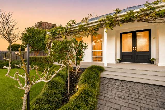 1 Almond Grove Greenhithe_4