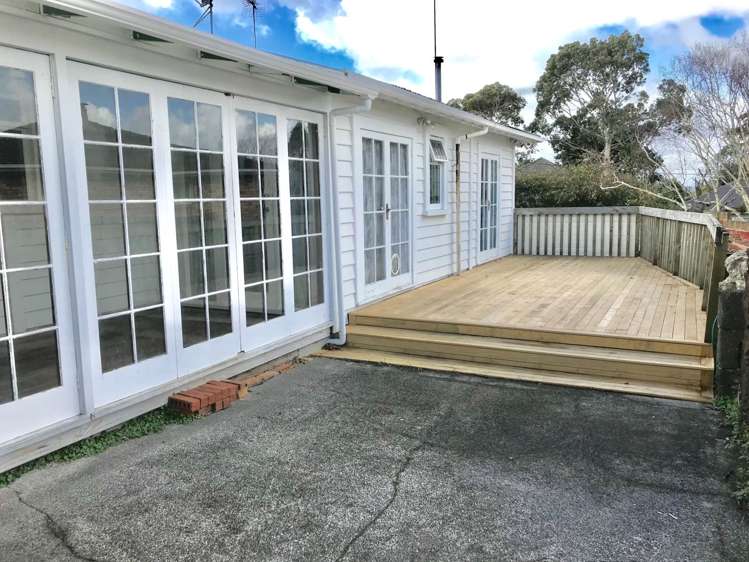 35 Mount Smart Road Royal Oak_9