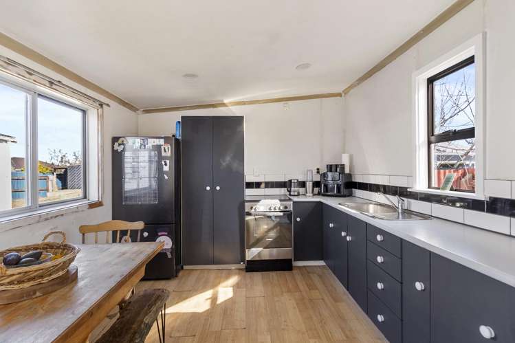 6 Aynsley Street Parkside_2