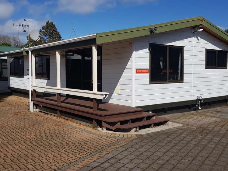 52 Sunset Road Mangakakahi_1