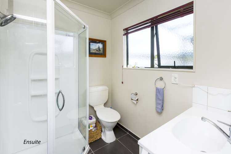 30 Talbot Grove Trentham_8