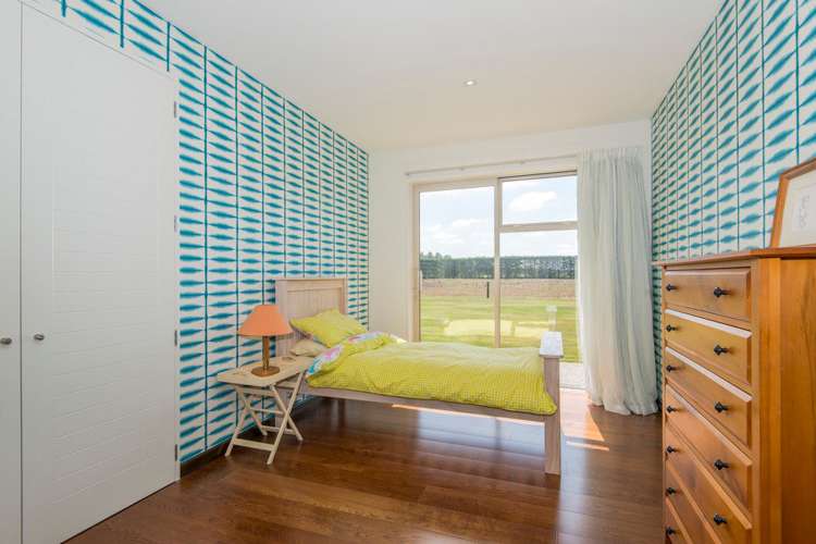 712 Highfield Road Darfield_13