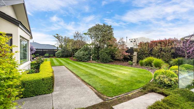 237 Southfield Drive Lincoln_39