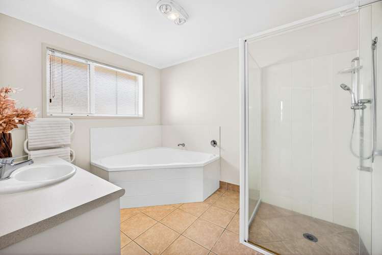 9 Athol Place Algies Bay_21