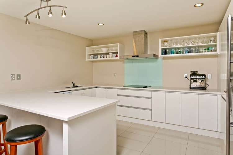 37 Northbrook Close Greenhithe_10