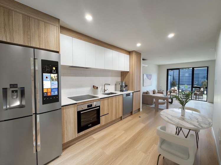 9/6 James Street 10878_3