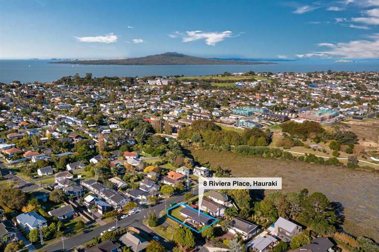 8 Riviera Place Hauraki_29