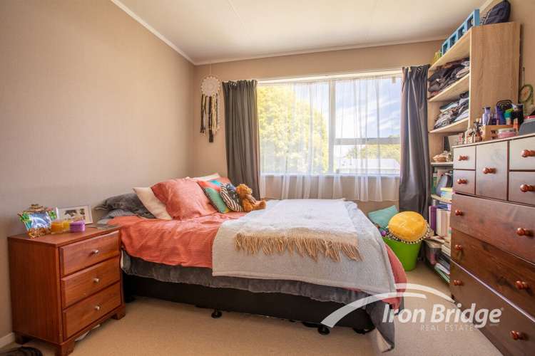 2 Hartford Crescent Totara Park_6