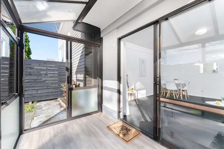 2/20 Bolton Street Blockhouse Bay_8