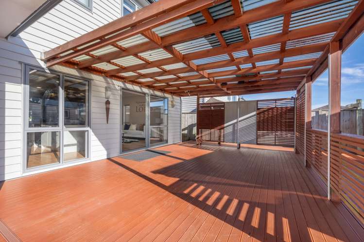 53 Castlebane Drive Flat Bush_12