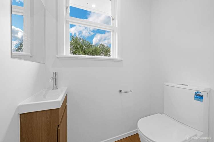 64 Hamill Road Otara_9