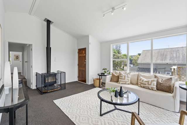 77 Vandeleur Avenue Birkdale_3