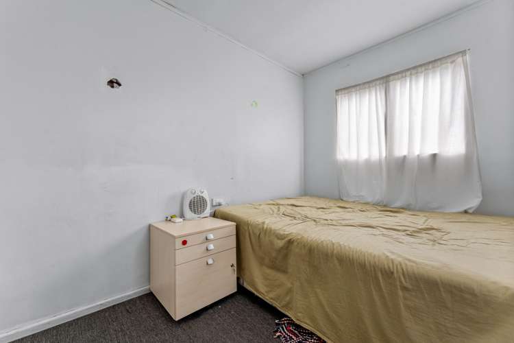 114 Clayton Avenue Otara_18