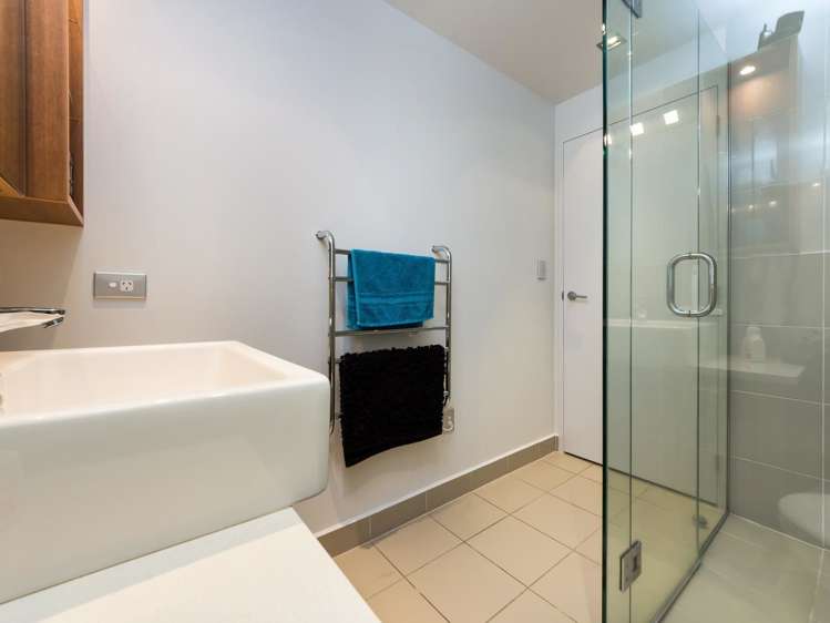 1a/20 Market Place Auckland Central_10