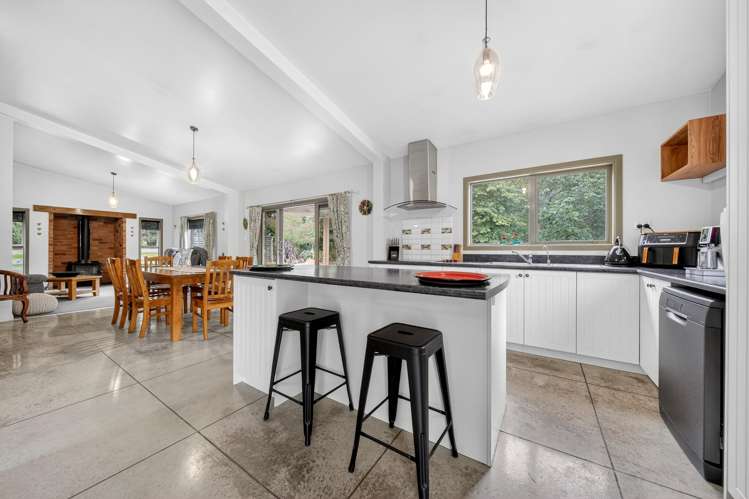 142 Norfolk Road Carterton_13