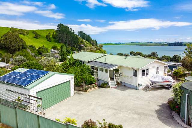 10 Oxford Street Whakapirau_1