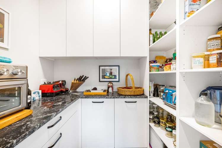 18 Awanui Crescent Matakana_9