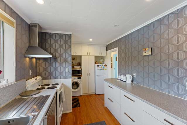 5a Rutherford Drive Waikanae Beach_3