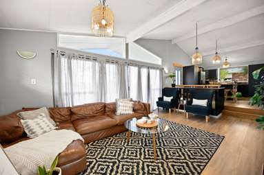 15 Garden Heights Avenue_4