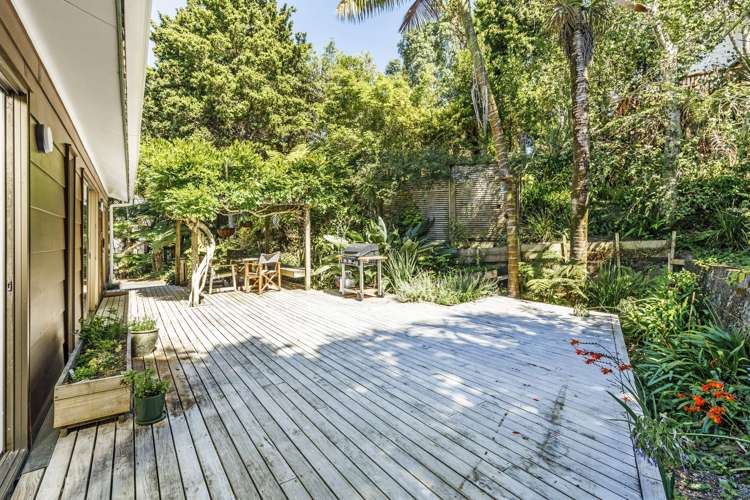 9 Geoffrey Road Torbay_18