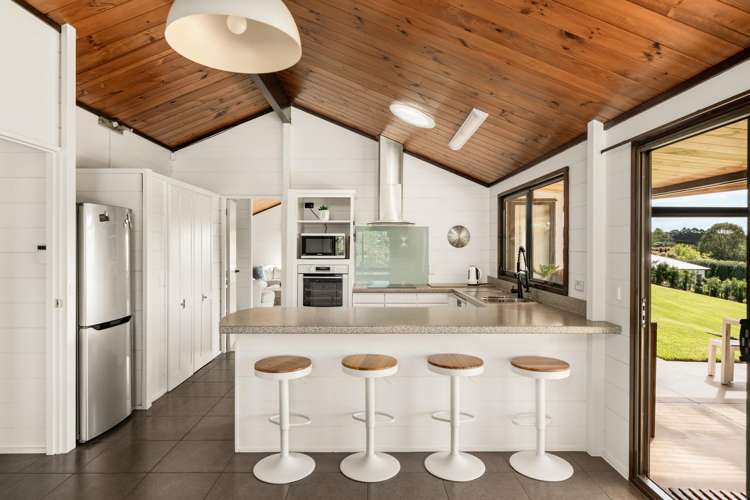 10 Munro Road East_1