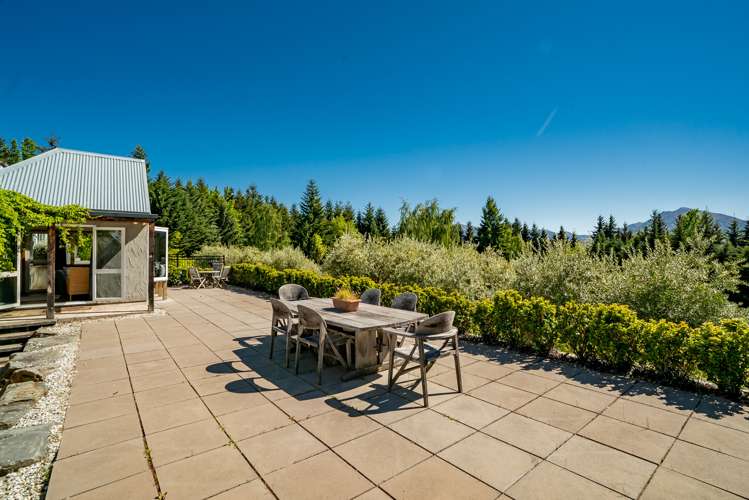 504 Aubrey Road Wanaka_21