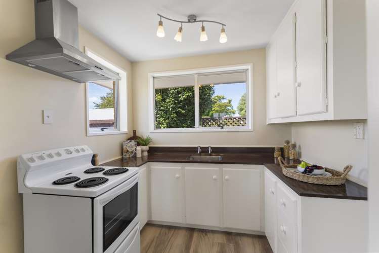 2/30 Trevor Street Hornby_7