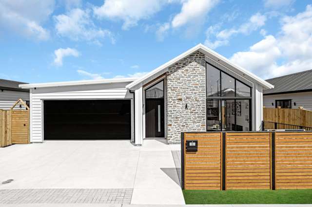 Modern Luxury Living Family Haven