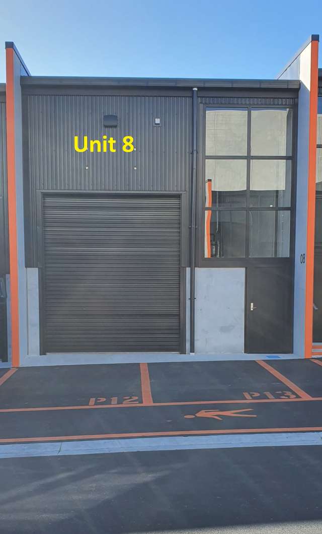 Hobsonville Industrial Unit 8 with Income