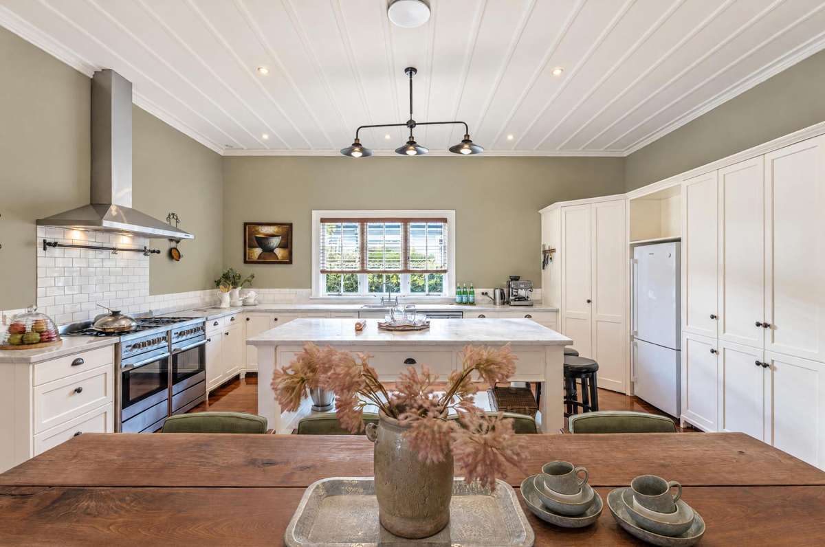 11A MacMurray Road_3
