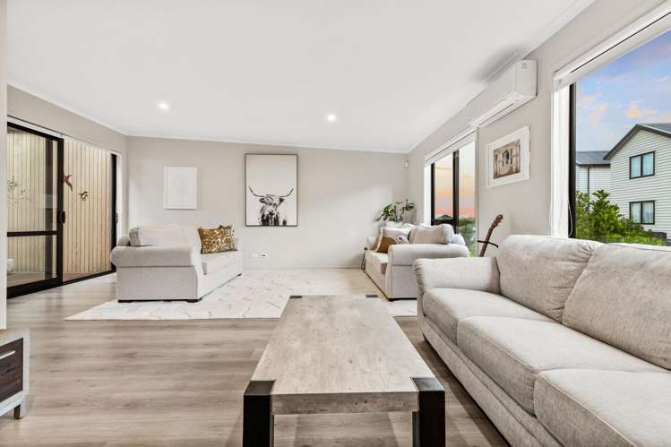 12 Kerewhenua Crescent Hobsonville_2