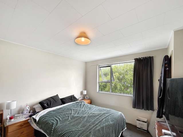 B/681 Tay Street 2251_3