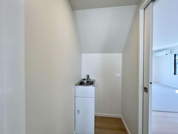 1/402 Wilsons Road North 1572_5