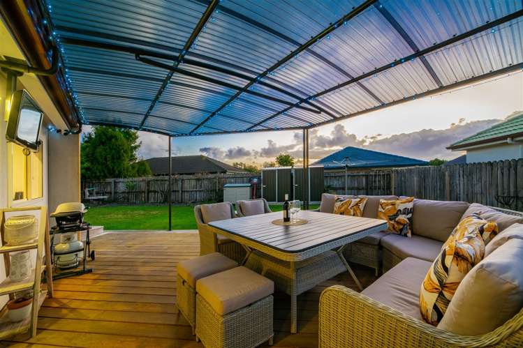 15 Espalier Drive Henderson_26