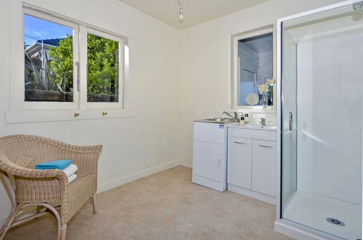 44 Seaview Avenue Northcote_14