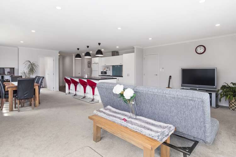 171 Ballintoy Park Drive Welcome Bay_22