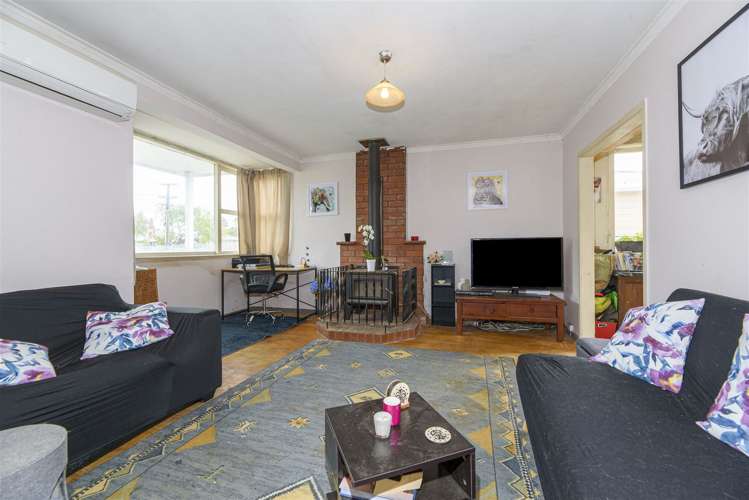 31 Cobham Crescent Kelston_5