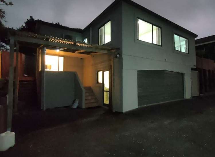 2 Zambezi Lane Mount Roskill_18