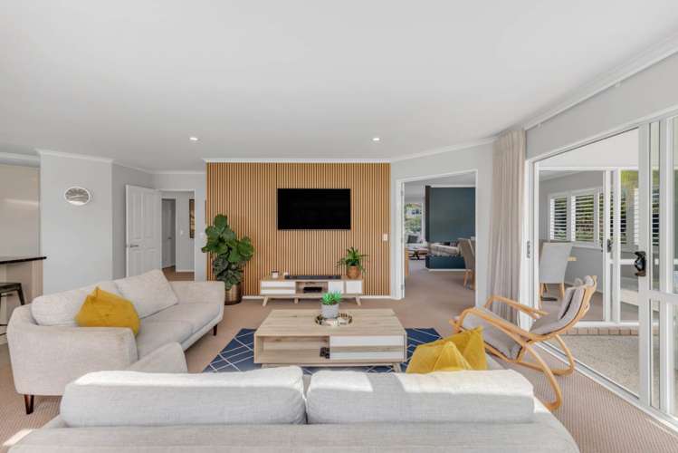 56 Pine Harbour Parade Beachlands_17