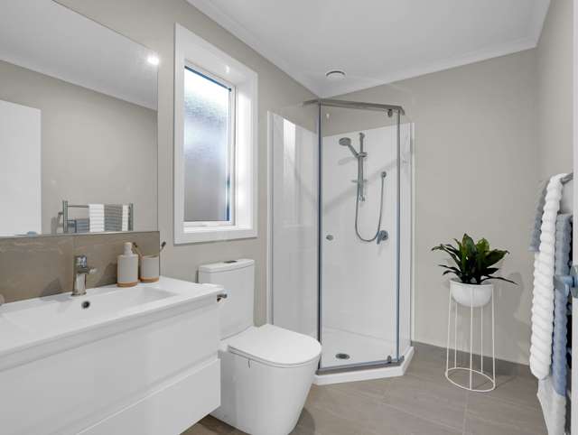11 Waruhia Crescent Rototuna North_4