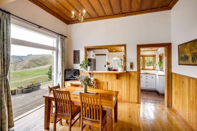 972 Kahuranaki Road Kahuranaki_3