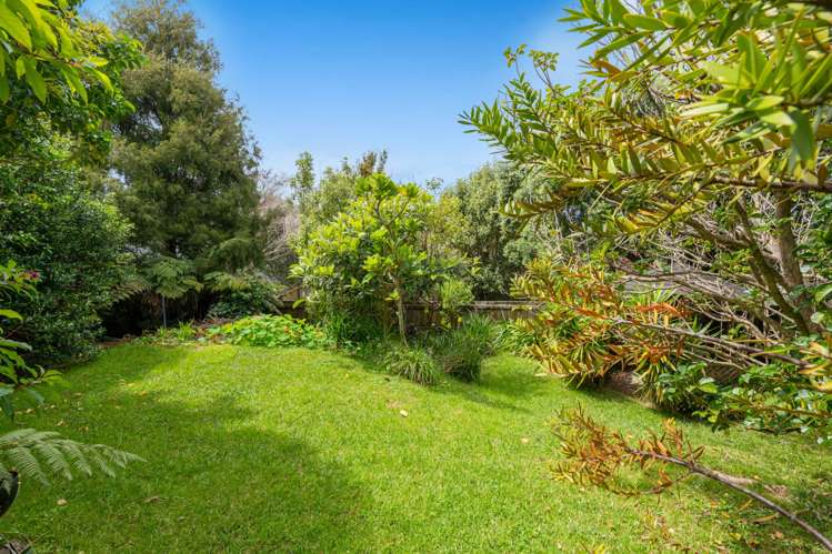 12 Kotanui Avenue Army Bay_26