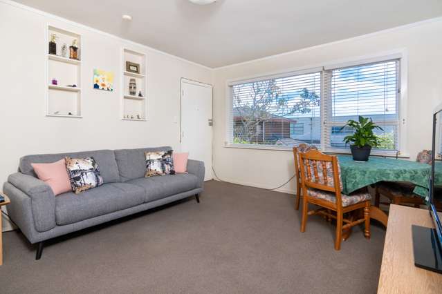 4/7 Wainui Avenue Point Chevalier_2