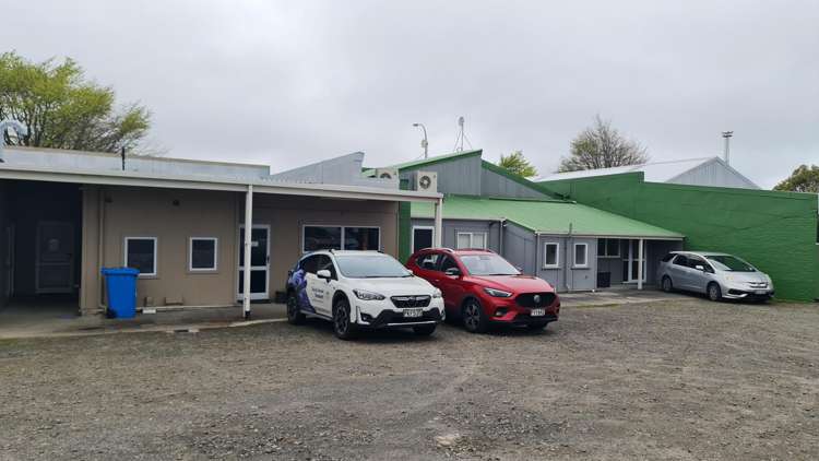 341-347 Broadway Stratford_4