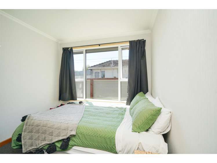 66 Paterson Street Grasmere_9