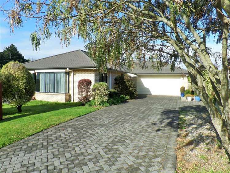 6 Hawk Place Welcome Bay_10