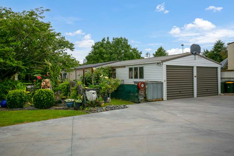 10 Rowling Place Leamington_17