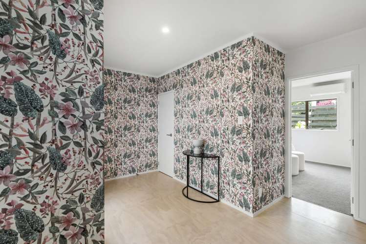 1/27 Knightsbridge Drive Forrest Hill_10