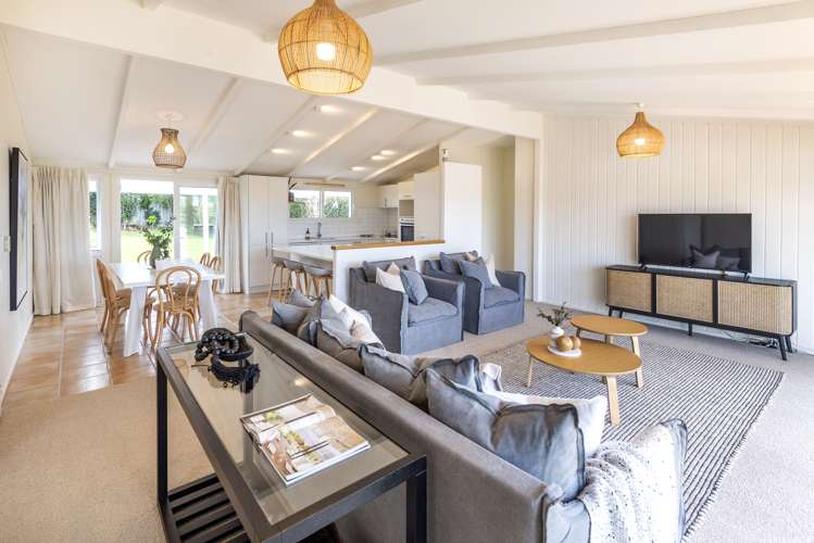 14 Mcmillan Place Mellons Bay_13