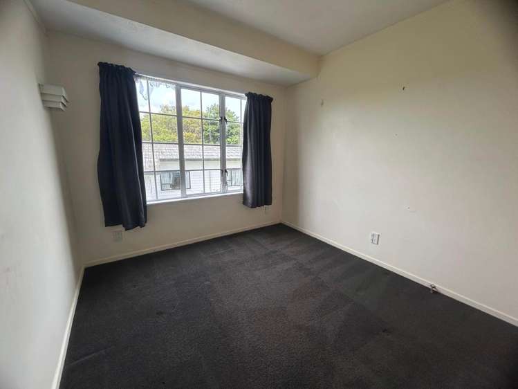 12 Coubray Place Botany Downs_11